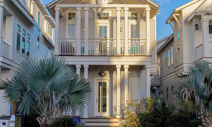 Port Aransas Cottage | Walk to Beach & Lake from Cozy Home@Cinnamon Shore+More On-Site Amenities!