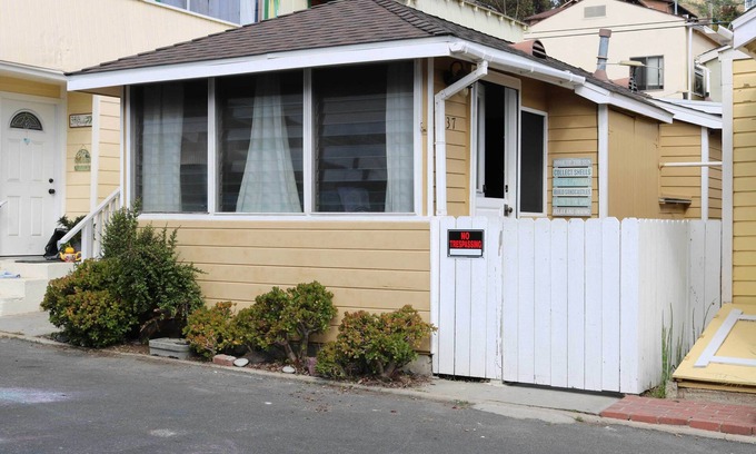 Avalon Cottage | Walk to Beach & Main St: Catalina Island Cottage!