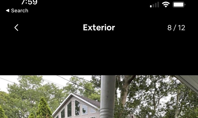 Quioque Cottage | Walk to beautiful Westhampton Beach town restaurants and shops 2 room Suite.