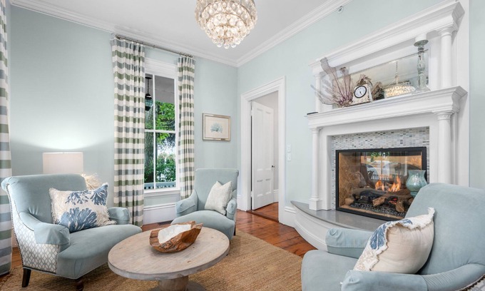 Harwich Port House | Walk to Private Beach AC WiFi Pet Friendly Luxury and Comfort at The Mooring