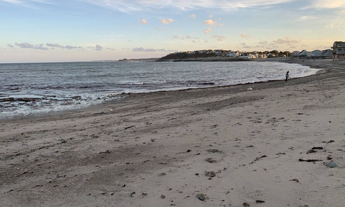Greenbush House | Walk to Scituate Harbor, Peggoty Beach...3BR/2BA House w/ Nice Yard