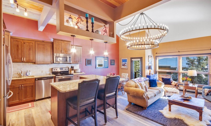 Steamboat Springs Condo | Walk to Slopes - 2 Common Area Hot Tubs - Peaceful Creekside Location
