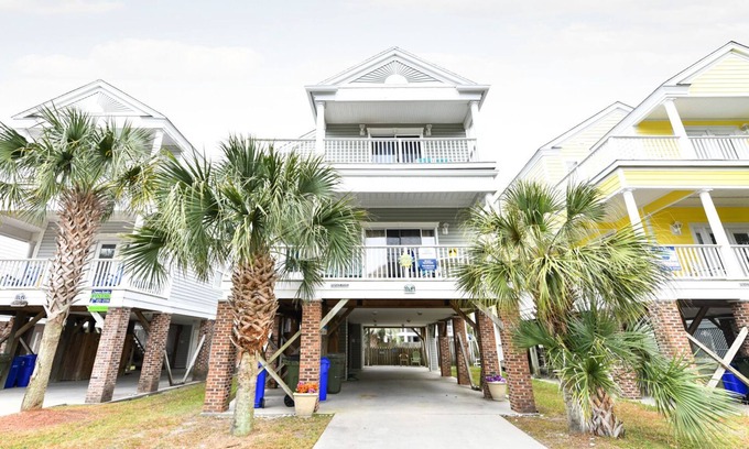 Surfside Beach House | Walk to the Beach 5 BR Beach House with a Heated Private Pool! Catching R.A.E.S