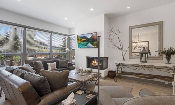 Steamboat Springs Condo | Walk to the ski slopes, restaurants & shops. Location is everything!