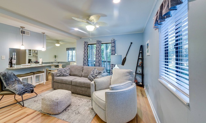Calabash Condo | Walkable Calabash Condo w/Pool Access!