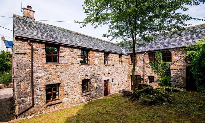 Penrith House | Waltons Close