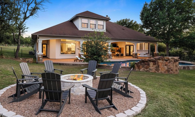 Rocky Ridge House | Wander Austin Ridge
