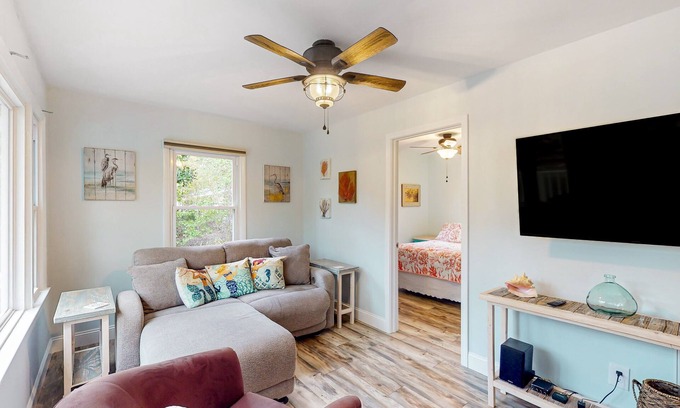 Sneads Ferry House | Warm & inviting home with a washer/dryer, gas grill, central AC - near the ocean