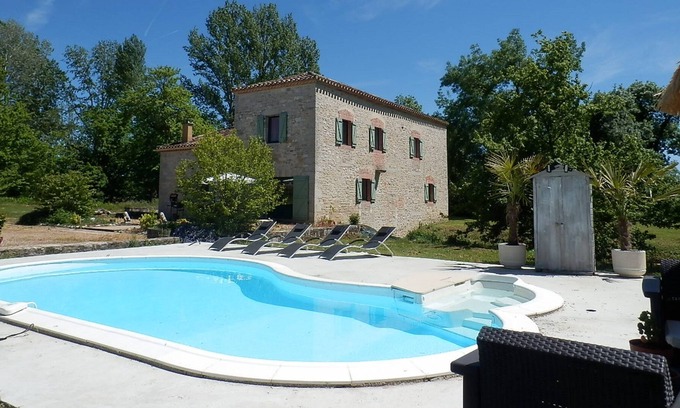 Montalzat Bed & Breakfast | Water mill with swimming pool, waterfall, and stream