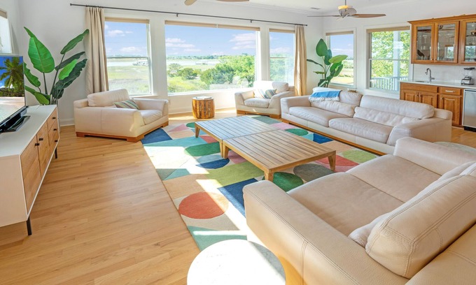 Isle of Palms House | Water's Edge - Amazing Sunset Views and Short Walk to the Beach.