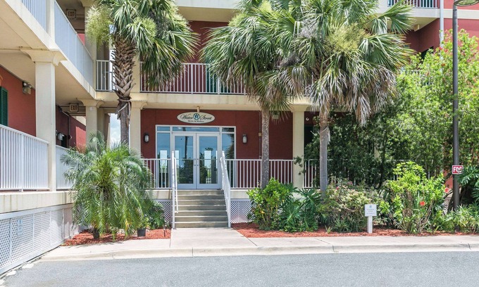 Historic Downtown Apalachicola Apartment | Water Street Hotel & Marina, an Ascend Collection Hotel