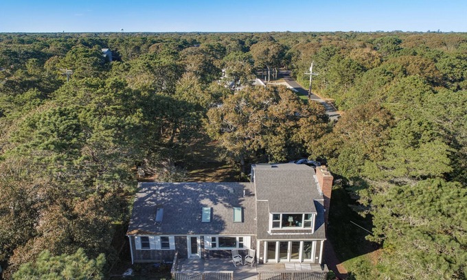 South Chatham House | Water Views in Chatham!