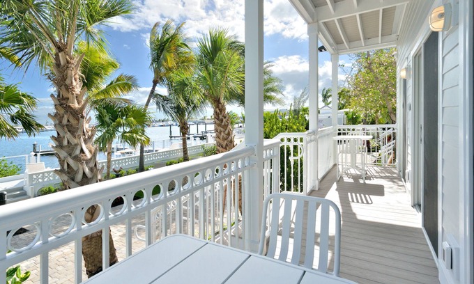 Meadows Condo | Waterfront 4-Bed, 4-Bath Condo at Bayfront Suites & Marina