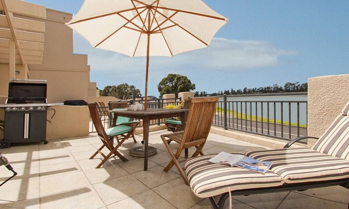 Coromandel Forest Park Cottage | WATERFRONT BLISS - TAIRUA HOLIDAY HOME, family friendly in Tairua