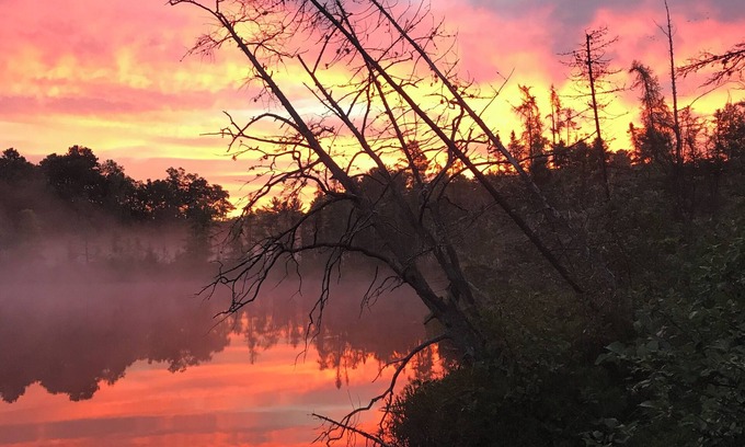 Lac du Flambeau Cabin | Waterfront Cabin: Canoes, Kayaks, Pontoon! Pets Ok. Colorama Fall Specials!