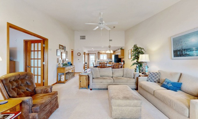 Lake Delton House | Waterfront condo with shared pools, hot tubs, beach, lake access, WiFi & A/C