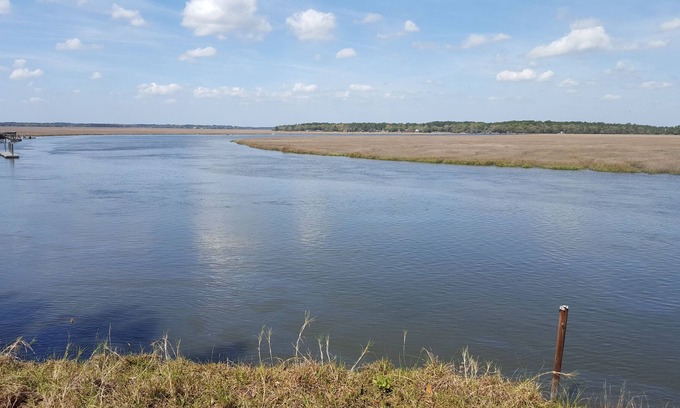 Valona Cottage | Waterfront Cottage Sleeps 11, Big Dock, a RV Hookup, on 18 Gated Acres