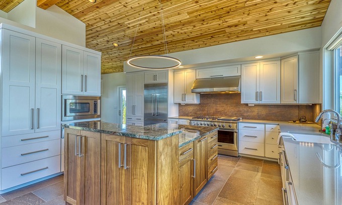 Southworth House | Waterfront home with WiFi & fireplace - near ferry access