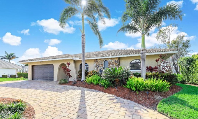 Marco Island House | Waterfront home with pool and western exposure
