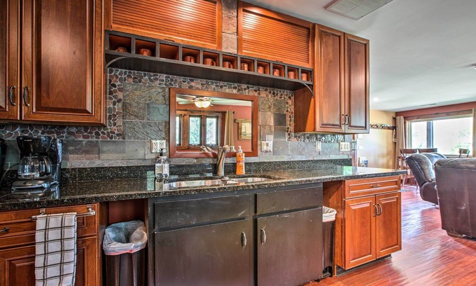 Newville House | Waterfront Lake Koshkonong Home w/Pier & Fire Pit