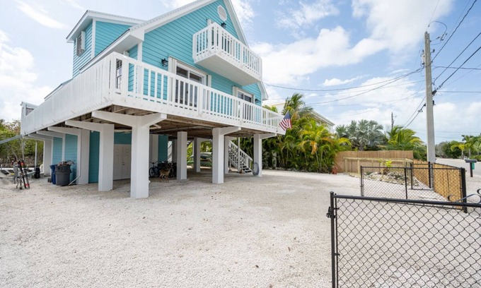 Doctor's Arm House | Waterfront Oasis in the Keys