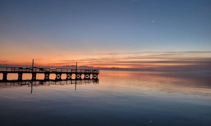 Port Lavaca House | Waterfront Park Model