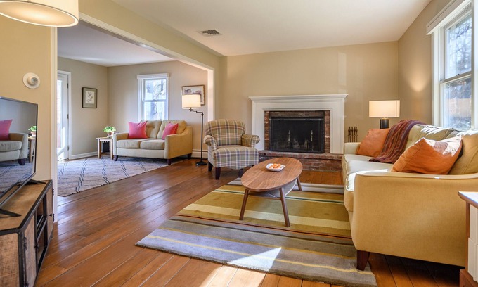 Goshen House | Waterfront renovated country house with deck, close to hiking, skiing