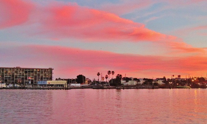 Capri Isle Apartment | Waterfront Treasure Island Apartment w/Private Patio, Dock & John’s Pass Nearby