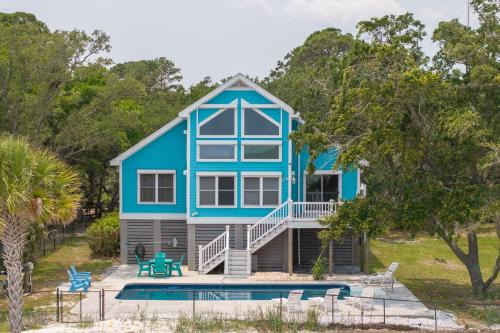 Saint Helena Island House | Waterfront Escape - Seasonal Pool - Perfect for Families and Friends!