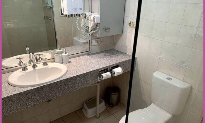 North Ward Apartment | Waters Edge on the Waterfront!