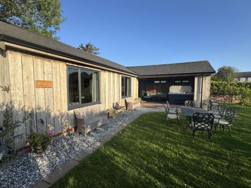 Blackpool House | Wayside Lodge