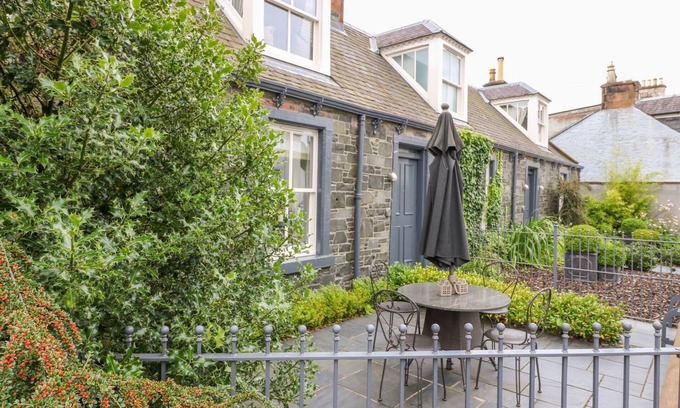 Moffat Cottage | Wee Cottage