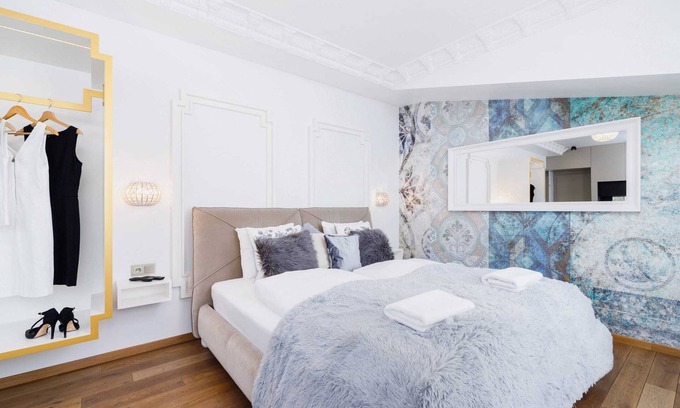 Stare Podgorze Apartment | Węgierska 8 Kraków | Studio | Excellent Location in the City Center | Balcony