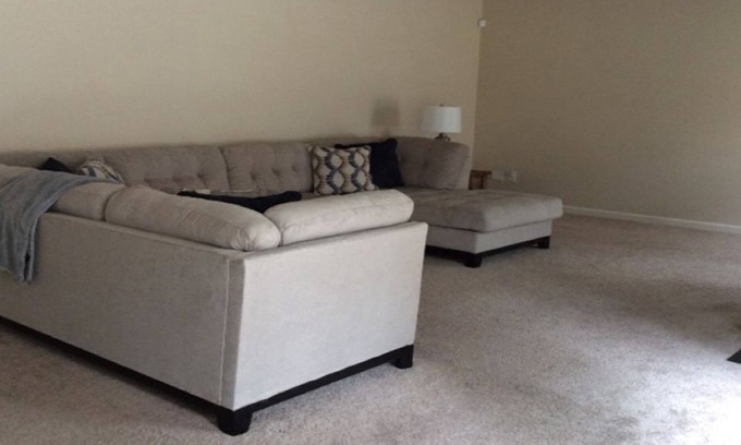 Hampton House | Welcome To Comfort