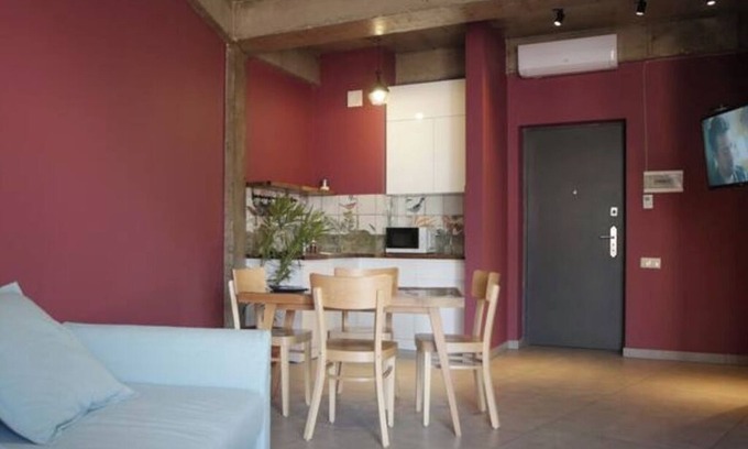 Batumi Apartment | Welcome to Your Cozy, Modern Loft in the Heart of Old Batumi!