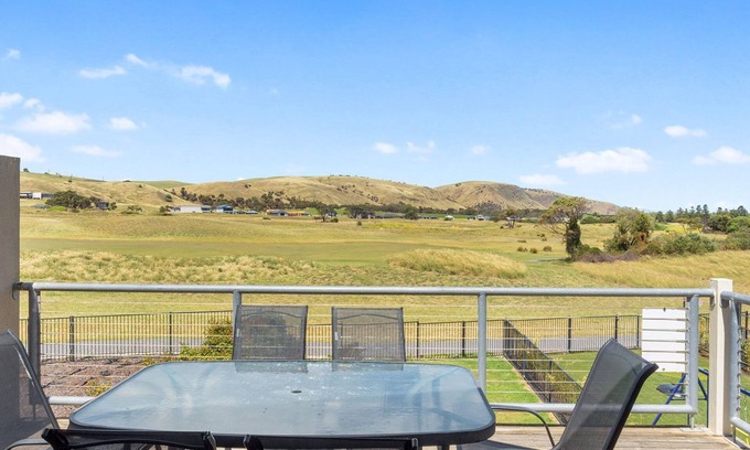 Normanville House | Wenneelys - 26/45 St Andrews Boulevard
