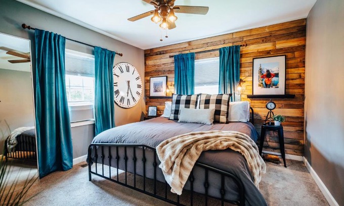 West Fairfax House | West Davis Mill