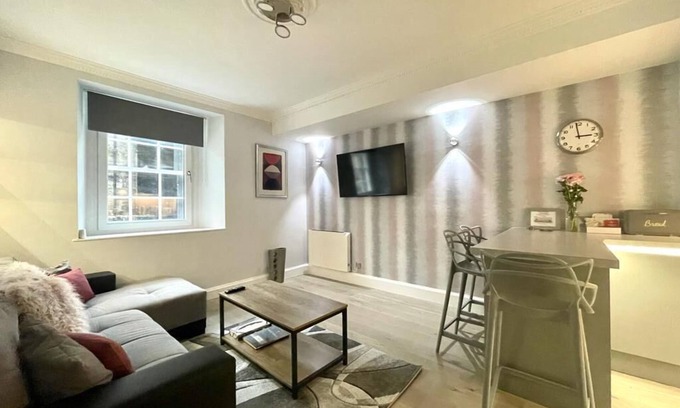 West End Apartment | West End Boutique Apartment on William Street