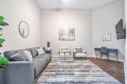 Old Fourth Ward Apartment | West Inman Loft 1