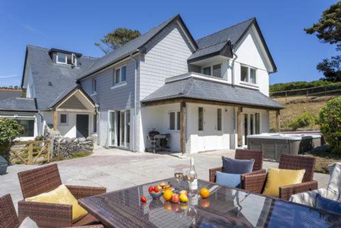 Salcombe House | West Soar House