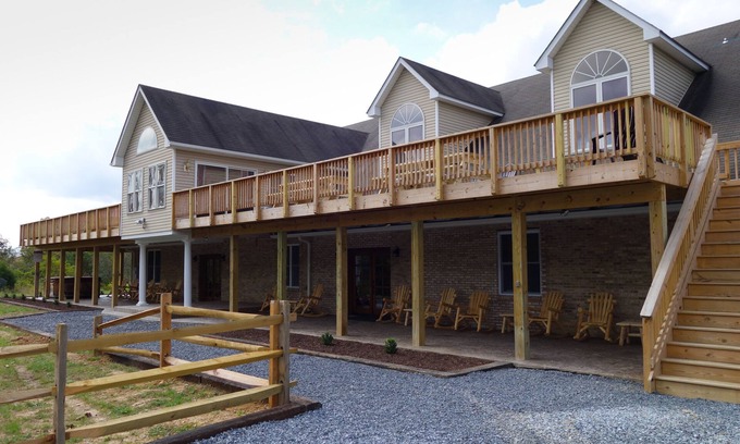 Luray Villa | Westcott House- Privacy, amenities and space all in one beautiful package!
