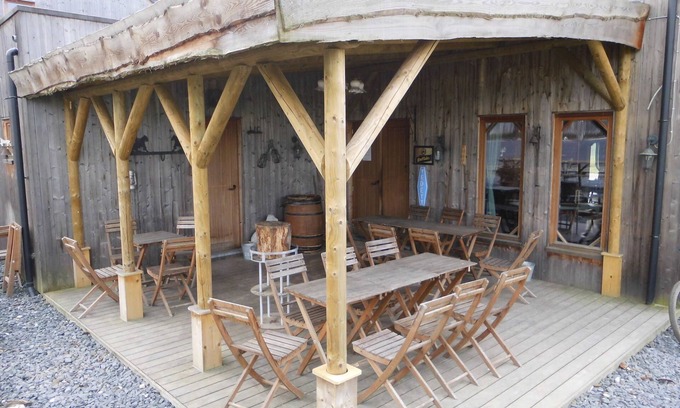 Cherain Bed & Breakfast | Western old time B&b in the Ardennes, room for 2 guests, ensuite bathroom