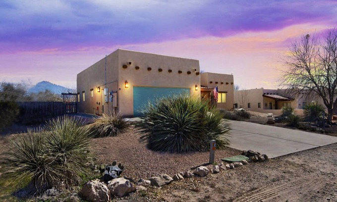 Rimrock House | Western themed home with large entertainment patio just minutes from sedona.