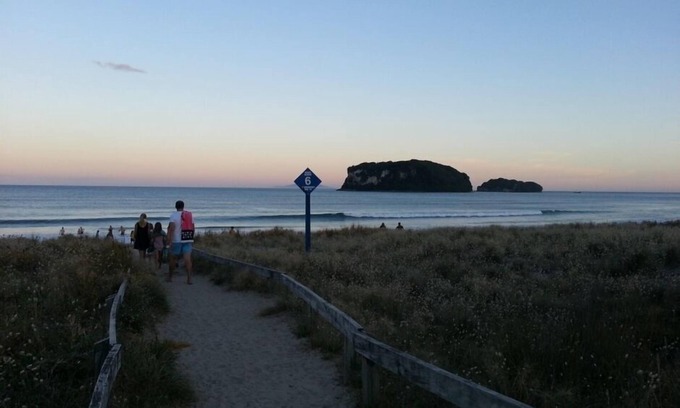 Whangamata House | Whanga Central - 250m to the beach, 200m to the shops