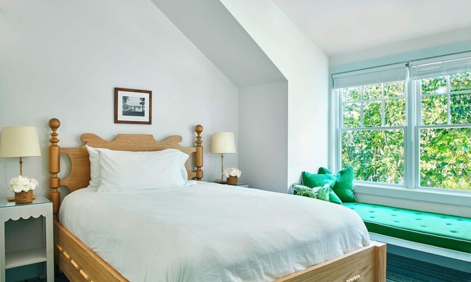 Shelter Island Heights House | White Oak Cottage | The Pridwin Hotel and Cottages