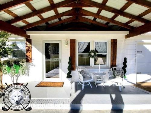 Reidsville House | WHITE WOLF Farmhouse Retreat