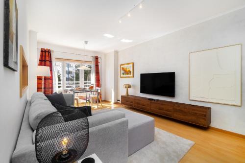 Cidade Universitaria Apartment | WHome Modern Apartment with Great Atmosphere