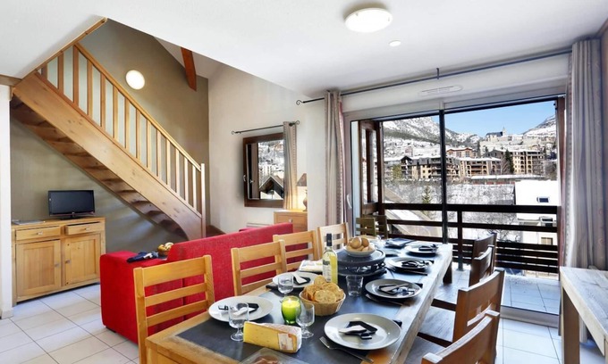 Briancon Apartment | Wifi, 300m from resort center, fitness, sauna, hammam, terrace, balcony, ski locker, 44m²
