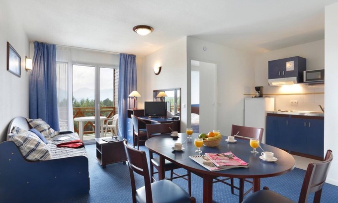 Pyrenees 2000 Apartment | Wifi, fitness, terrace, balcony, tv, ski locker, 25m², Pyrénées 2000