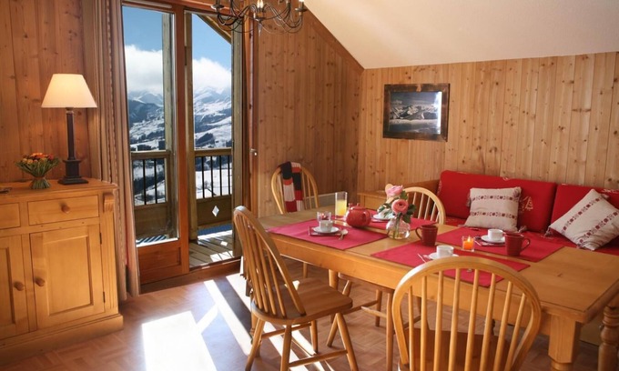 La Toussuire Apartment | Wifi, fitness, swimming pool, parking, ski locker, 30m², La Toussuire